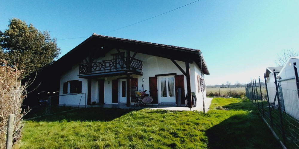 maison à ST VINCENT DE PAUL (33440)